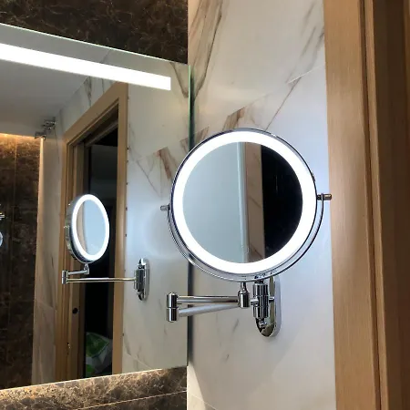 Marques Petit Premium * デニア