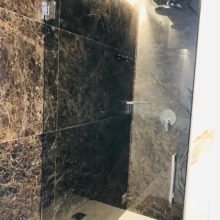 Marques Petit Premium アパート